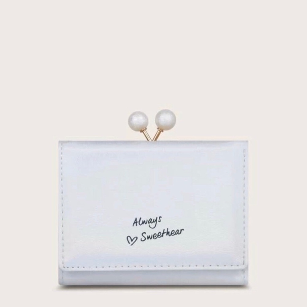 Holographic White Small Wallet with Faux Pearl